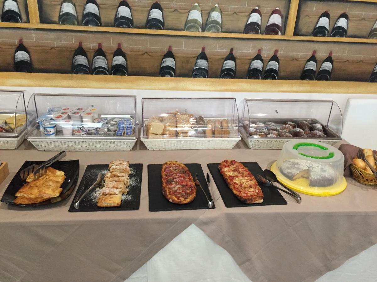 Affittacamere 7Venti 카스텔라마레델골포 외부 사진